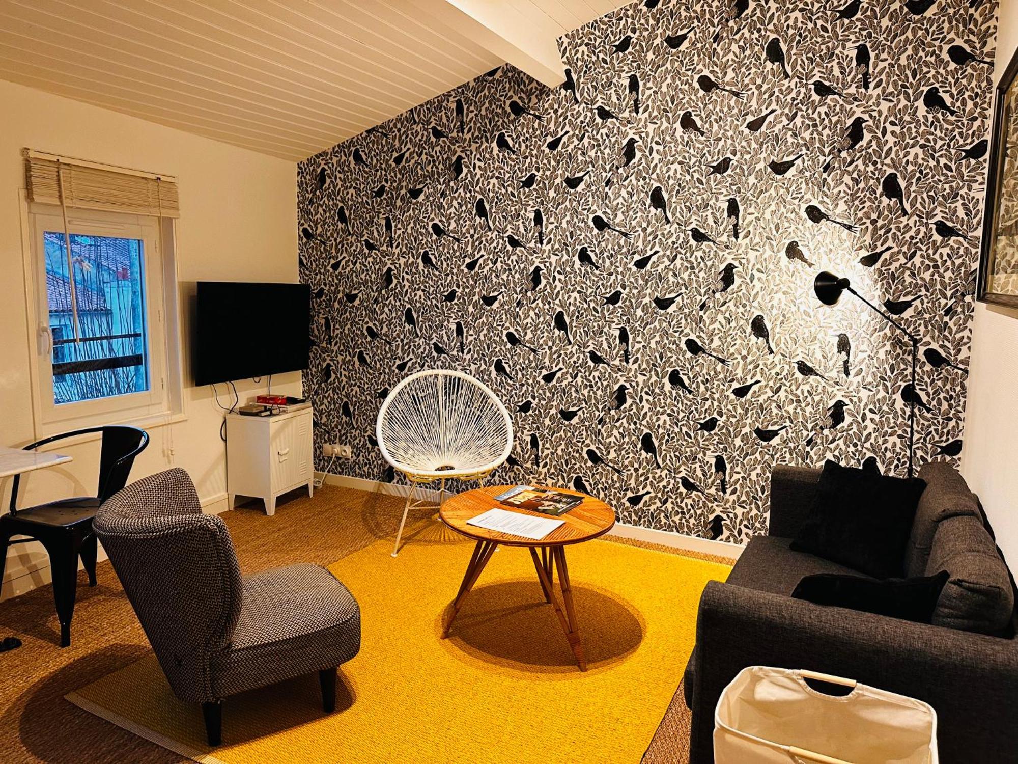 Bel Appartement, Birds, Secteur Boinot - Wifi, Netflix